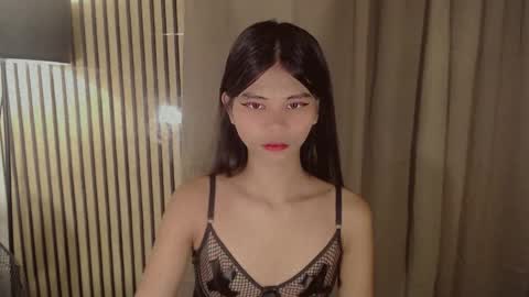 Snapshot of yourfavoratevivian chatting on 01.10.26 Vivian online show from 01.10.26