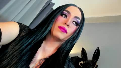  not into STINGY and CHEAP people online show from 01.12.26