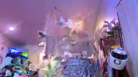 Scarlet Bunny online show from 01.18.25