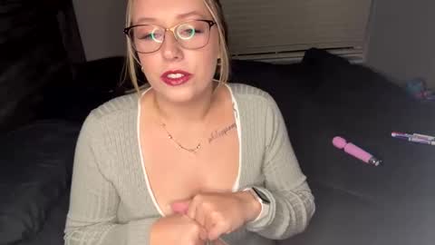 Amanda Ivy online show from 09.09.25