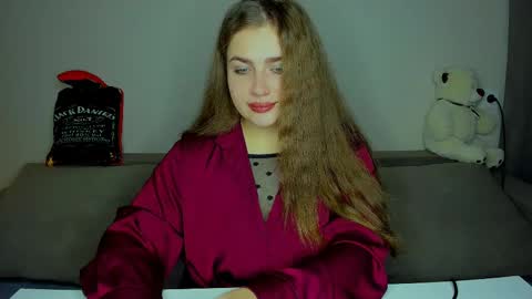 yourgem__ online show from 09.17.25