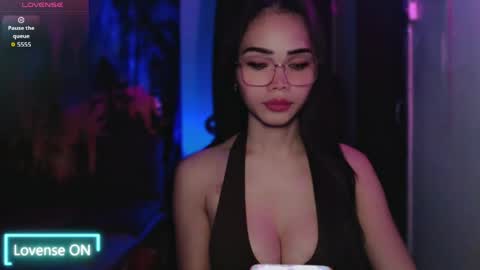 yourgoddesstamara_ online show from 05.22.26