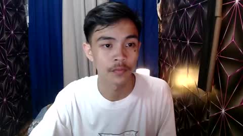 Snapshot of yourguy_josh23 chatting on 12.21.24 Josh online show from 12.21.24