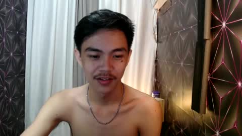 Snapshot of yourguy_josh23 chatting on 01.02.25 Josh online show from 01.02.25