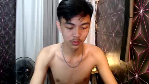 Snapshot of yourguy_josh23 chatting on 01.29.25 Josh online show from 01.29.25