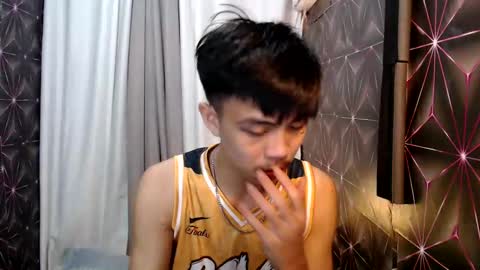 Snapshot of yourguy_josh23 chatting on 02.26.25 Josh online show from 02.26.25