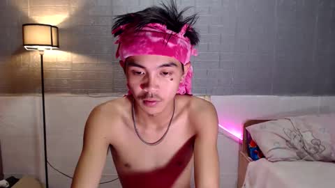 Snapshot of yourguy_josh23 chatting on 03.15.26 Josh online show from 03.15.26