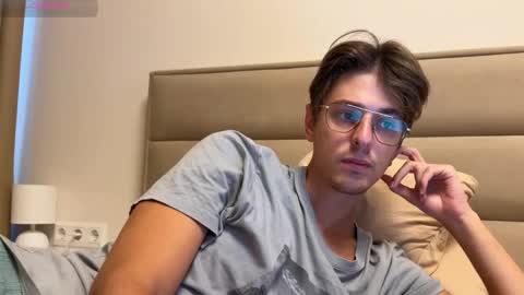 Snapshot of yourhotchristian chatting on 10.20.25 Chris online show from 10.20.25