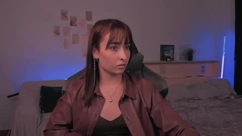 Jully online show from 10.16.25