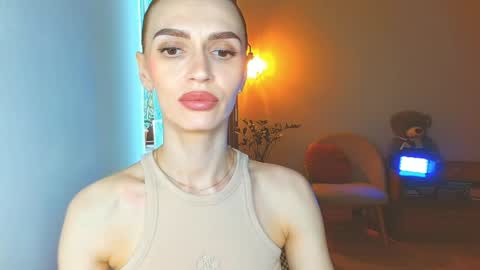 Snapshot of yourladysunshine chatting on 04.22.26 Ksyusha online show from 04.22.26
