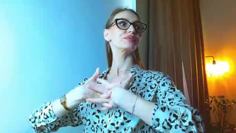 Snapshot of yourladysunshine chatting on 04.23.26 Ksyusha online show from 04.23.26