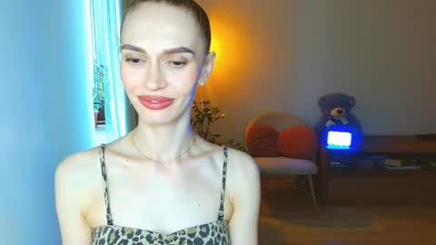 Snapshot of yourladysunshine chatting on 04.24.26 Ksyusha online show from 04.24.26