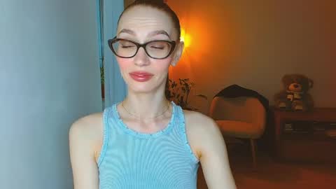 Snapshot of yourladysunshine chatting on 05.08.26 Ksyusha online show from 05.08.26