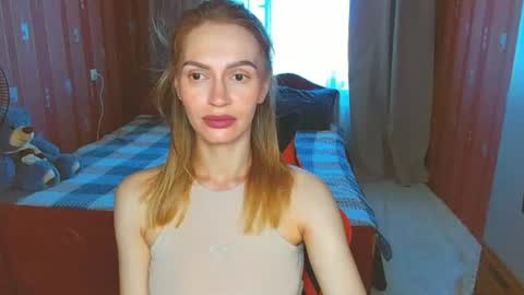 Snapshot of yourladysunshine chatting on 06.28.26 Ksyusha online show from 06.28.26
