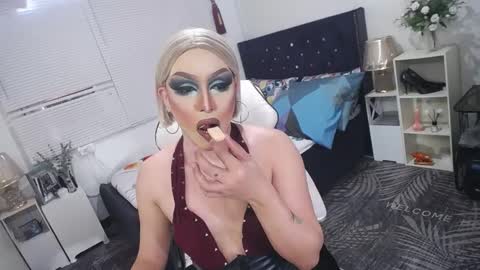 --               online show from 03.10.25