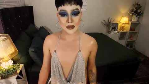 --               online show from 10.05.25