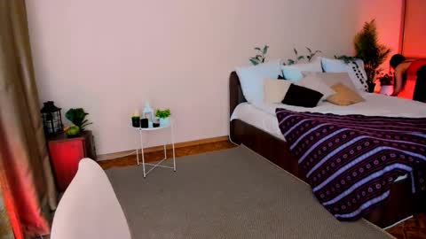 Snapshot of yourlovelystoryy chatting on 02.10.26 Vetta online show from 02.10.26