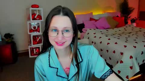 Snapshot of yourlovelystoryy chatting on 02.19.26 Vetta online show from 02.19.26