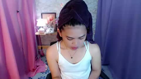 your lovely Dina online show from 10.27.25