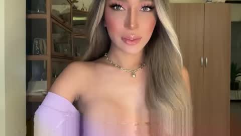 Pearl online show from 10.06.25