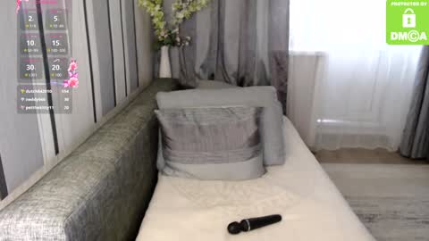 Snapshot of yourplanetoflove chatting on 02.03.25 matypleazure online show from 02.03.25