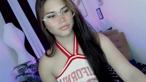 yourprettyblythe_ts online show from 05.21.26