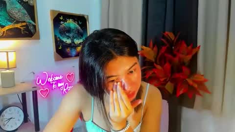 Snapshot of yourprettytrish chatting on 11.13.25 Trish online show from 11.13.25