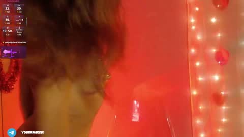 Isabella but you can call me Isa .-. online show from 05.29.26