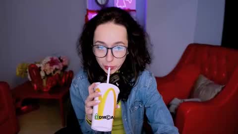 yours_sunny online show from 02.22.25