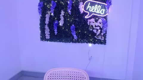 Snapshot of yoursexservice chatting on 12.28.24    online show from 12.28.24