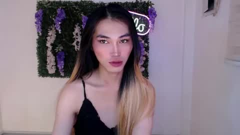 Snapshot of yoursexservice chatting on 02.11.25    online show from 02.11.25