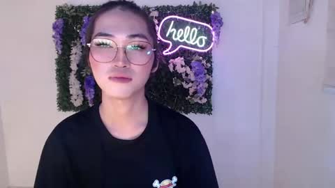 Snapshot of yoursexservice chatting on 02.14.25    online show from 02.14.25