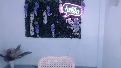 Snapshot of yoursexservice chatting on 03.11.25    online show from 03.11.25