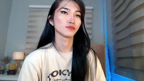 Snapshot of yoursexservice chatting on 10.12.25    online show from 10.12.25