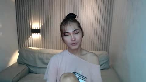 Snapshot of yoursexservice chatting on 10.24.25    online show from 10.24.25