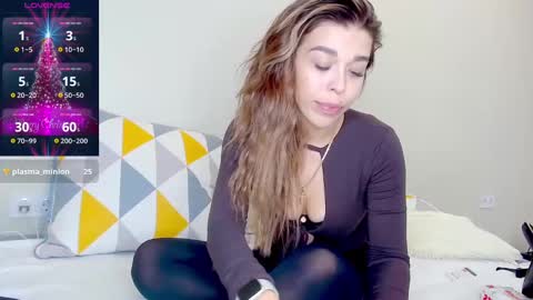 Snapshot of yoursoul_mila chatting on 12.16.24 yoursoul_mila online show from 12.16.24