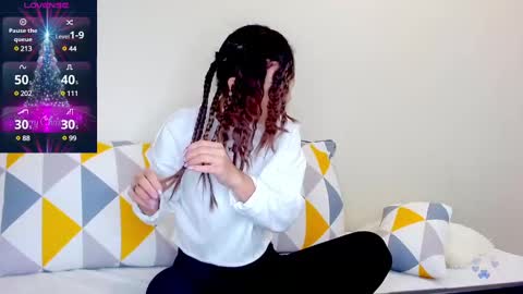 Snapshot of yoursoul_mila chatting on 01.08.25 yoursoul_mila online show from 01.08.25