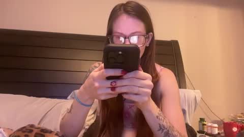 Snapshot of yourstrulylivy chatting on 12.30.24 yourstrulylivy online show from 12.30.24