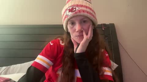 Snapshot of yourstrulylivy chatting on 01.27.25 yourstrulylivy online show from 01.27.25