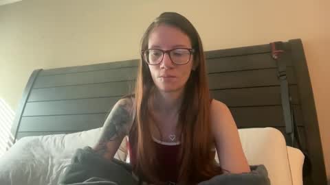 Snapshot of yourstrulylivy chatting on 02.19.25 yourstrulylivy online show from 02.19.25
