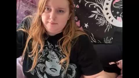 yourthickgingergoddess online show from 11.04.25