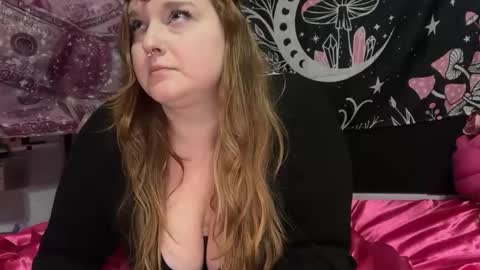 yourthickgingergoddess online show from 12.01.25