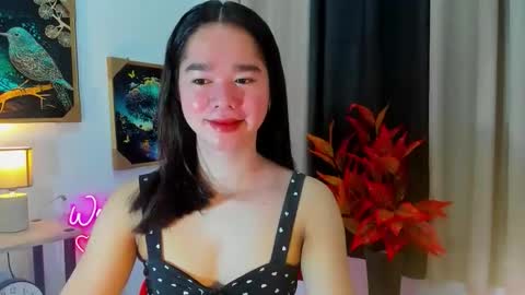 yourtinybunny online show from 11.08.25