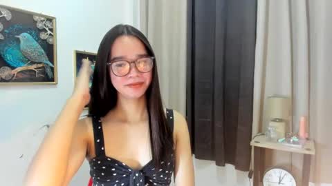 Snapshot of yourtinybunny chatting on 07.04.26 yourtinybunny online show from 07.04.26