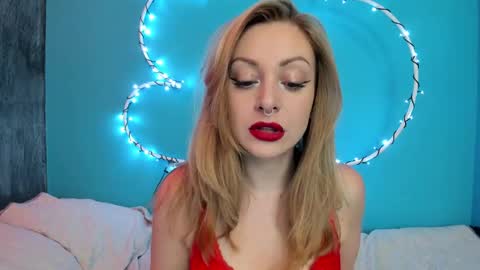 YourVenus00 -Follow my OF online show from 02.13.25