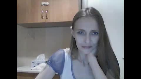 Snapshot of youur_light chatting on 02.26.26 Youur light online show from 02.26.26