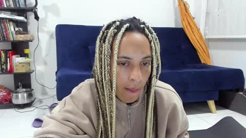 elizabeth  ju   online show from 01.09.25