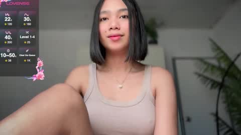 Snapshot of yowginethegreat chatting on 01.08.25 YowgineTheGreat online show from 01.08.25