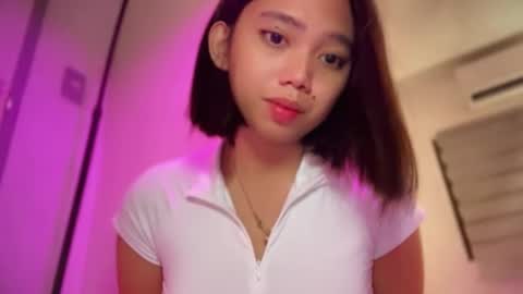 Snapshot of yowginethegreat chatting on 02.24.25 YowgineTheGreat online show from 02.24.25