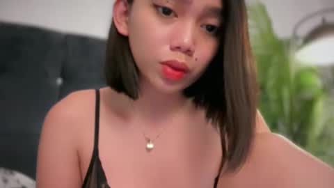 Snapshot of yowginethegreat chatting on 02.27.25 YowgineTheGreat online show from 02.27.25